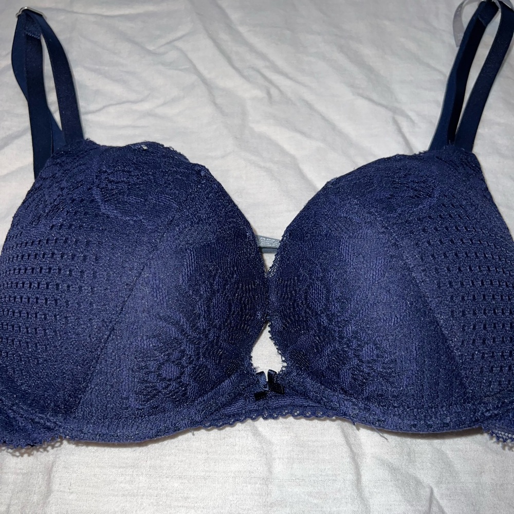 32B Aerie Bra Navy Lace
